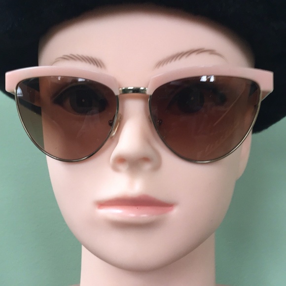 Versace Sunglasses - Picture 1 of 8